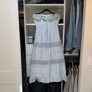 Chic Strapless White Dress